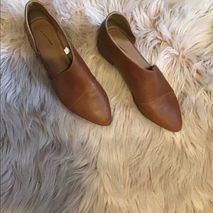 Brown trendy leather like shoes